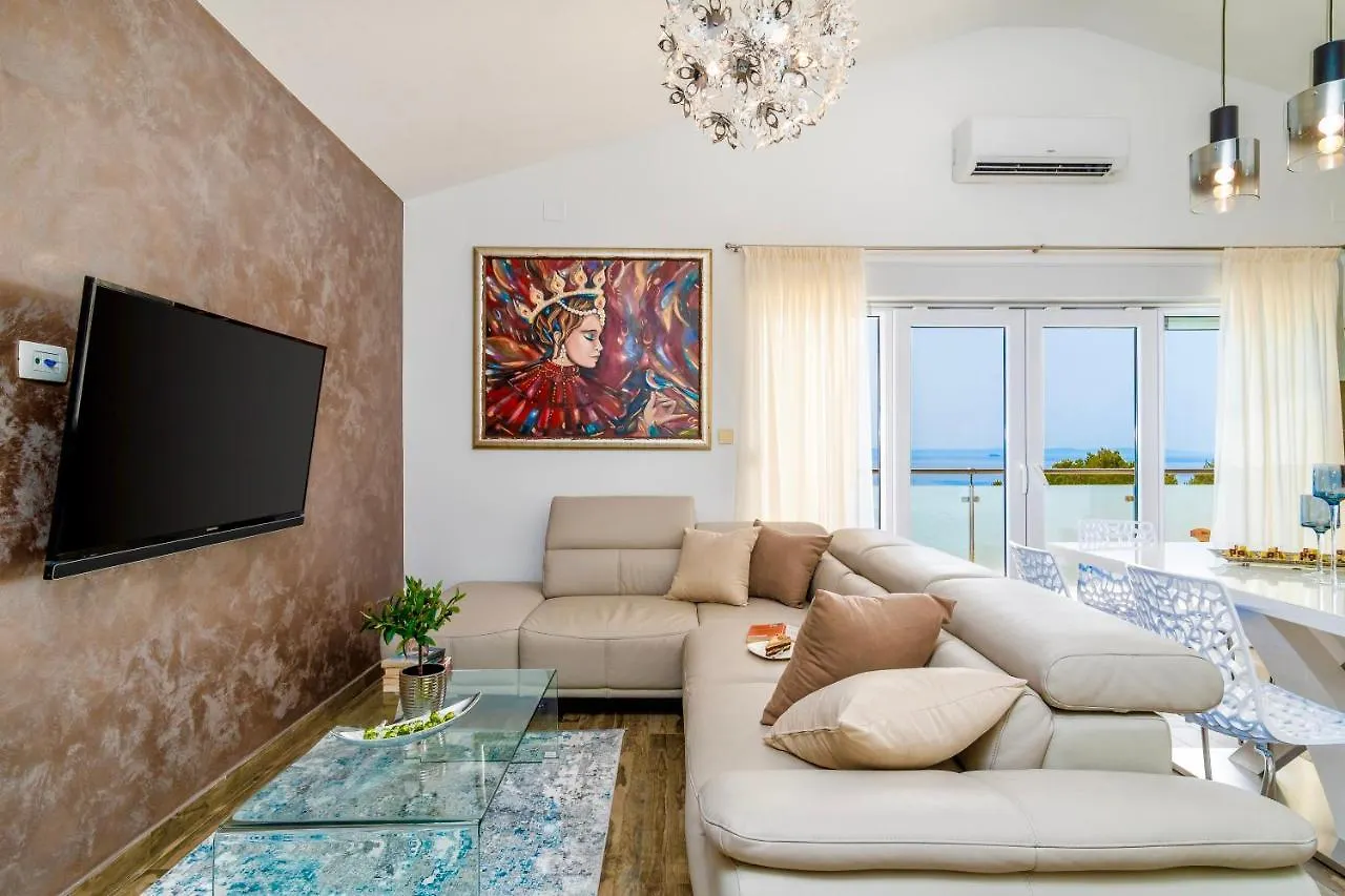 Sea Sparkle 2 Luxury Apartment Split